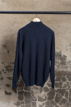 Yonetomi – Marcerised Pullover Knit Blouson 85242002 – Black Navy -Salomon Boutique rdv yonetomi 04 scaled 1