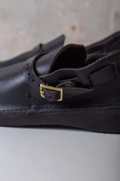 Aurora – Middle English – Black 14 Aurora – Middle English – Black -Salomon Boutique rdvstore 38 23