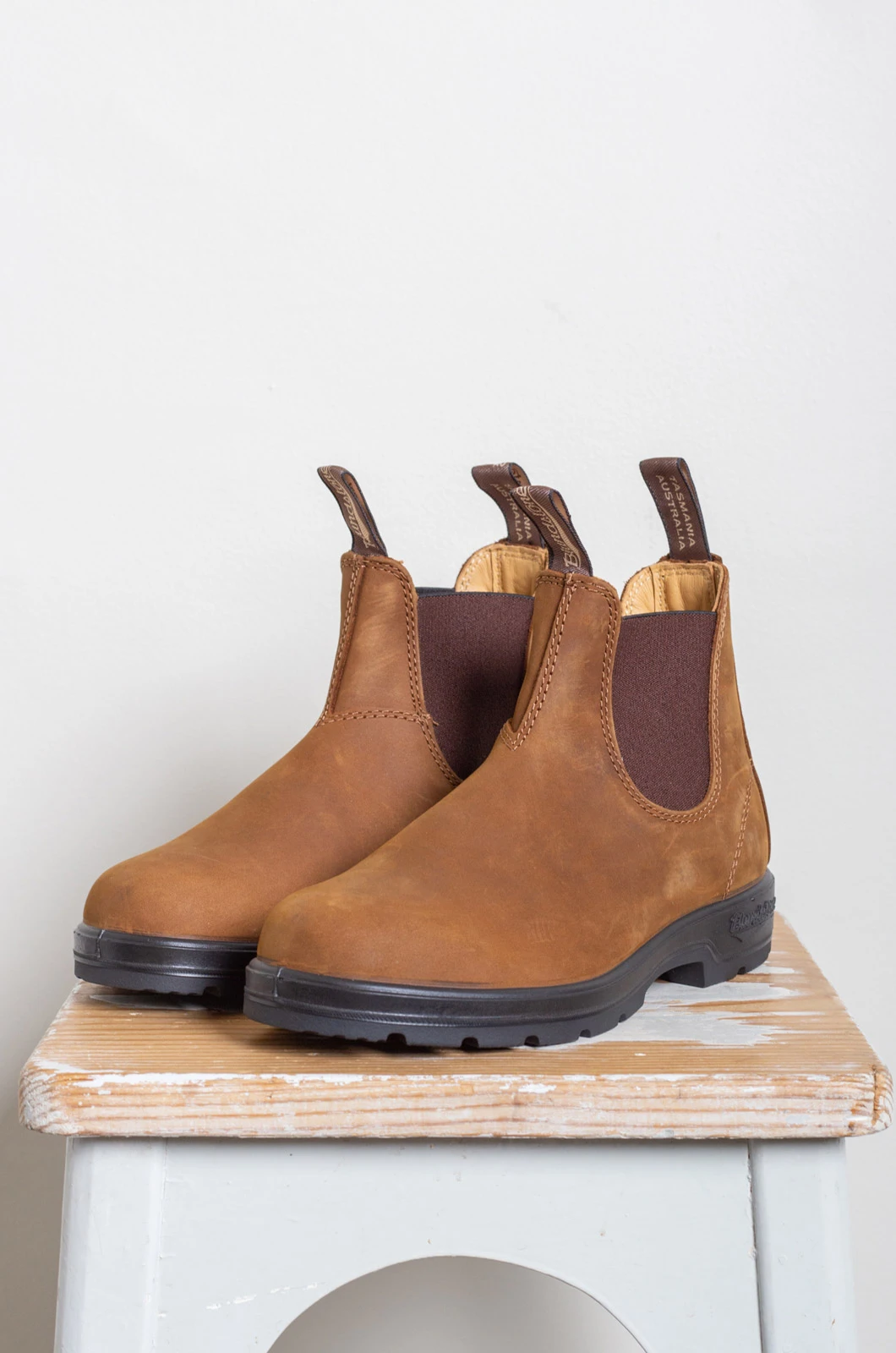 Blundstone – Men Classic Chelsea Boots – Crazy Horse Brown 4 Blundstone – Men Classic Chelsea Boots – Crazy Horse Brown – Image 2