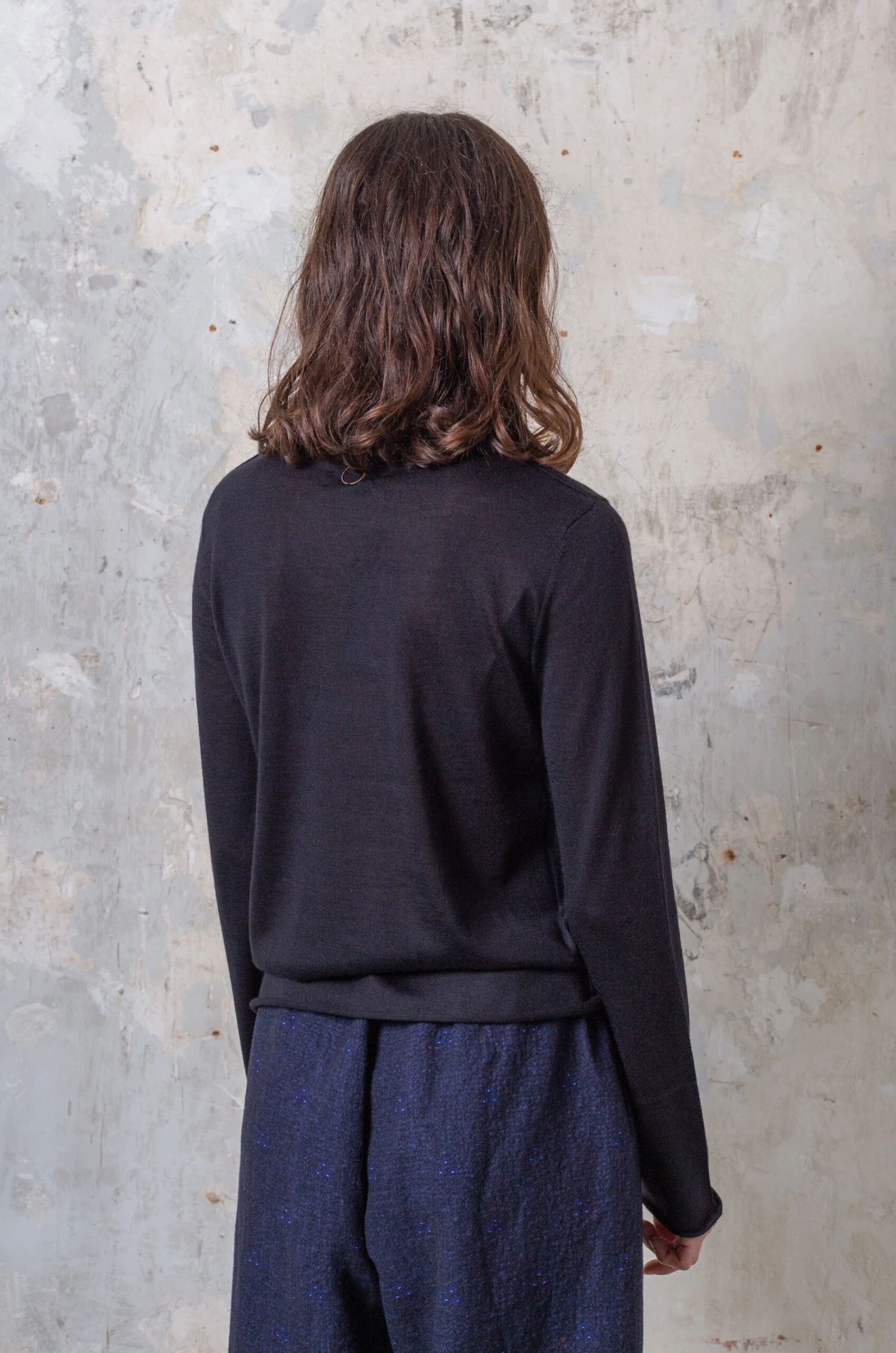 Oyuna – LEW Knitted Raised Neck Sweater – Black 9 Oyuna – LEW Knitted Raised Neck Sweater – Black – Image 7