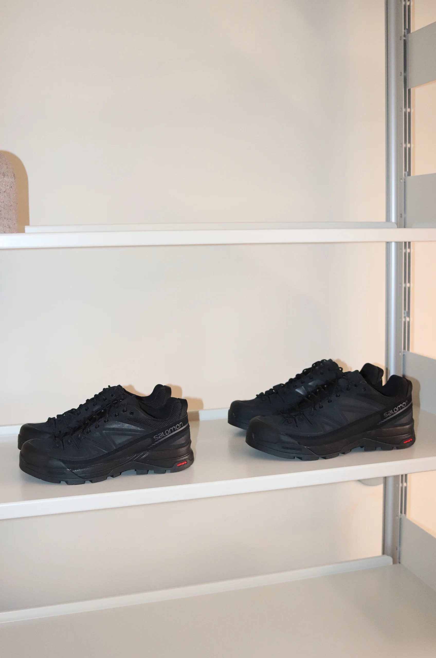 Salomon – Men Shoes X-ALP LTR – Black/Black/Asphalt 3 Salomon – Men Shoes X-ALP LTR – Black/Black/Asphalt