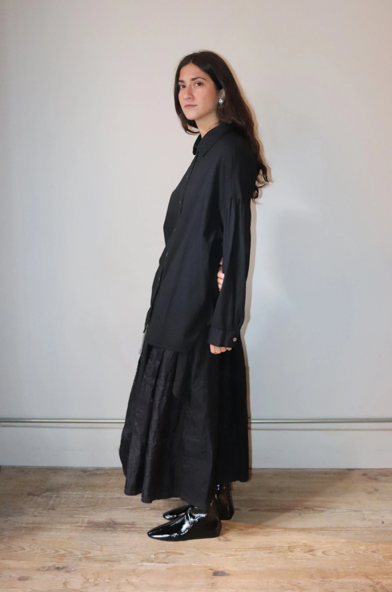 NITTO – CLAUDIA Shirt – Black 4 NITTO – CLAUDIA Shirt – Black – Image 2